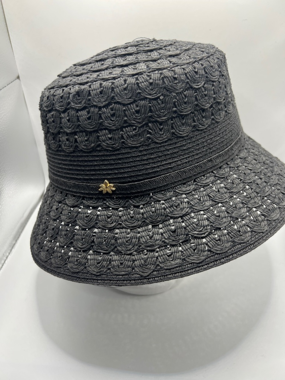 063. Capelli Crochet Bucket Hat - Picture 5 of 10